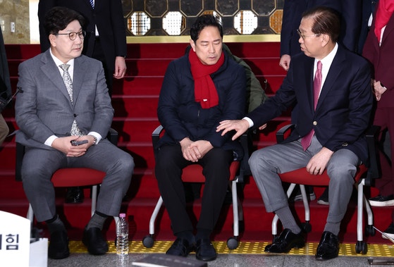 국힘 지도부, 닷새째 <b>단식</b> <b>박수영 의원</b>에 중단 요청