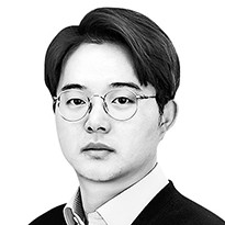 [백서인의 중국 과학기��술 굴기] 베이징 로봇 마라톤이 예고하는 중국 로봇의 ‘딥시크 모멘트’
