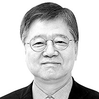 [시론] 힘든 대학 돕는 BK21은 ‘새는 물’아닌 ‘마중물’
