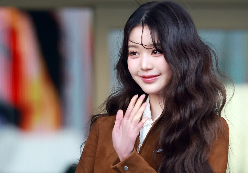 '<b>장원영 악플러</b>' 개인정보 유포범, <b>바이두</b> 부사장 딸이었다…"사과"