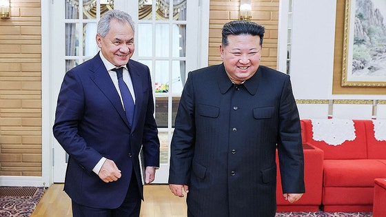 방북한 푸틴 최측근 <b>쇼이구</b>, <b>김정은</b> 만난다…북한군 파병 논의할까
