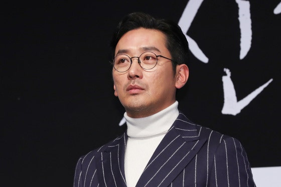 <b>하정우</b>, 급성 맹장염 수술…'10년만의 연출작' 시사회 불참