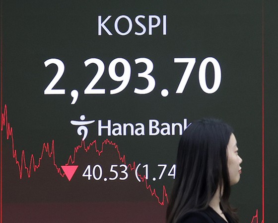 美 104%에 中 84%…EU도 25% 맞불 '상호관세 전면전'