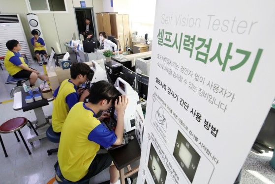 [단독]"군대 간다"는 의대생 2074명…의정갈등 전보다 10배 급증