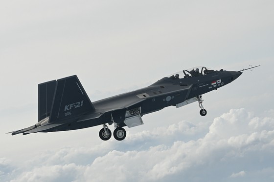 한국항공우주산업(KAI) KF-21
