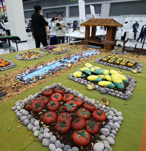 [사진] 푸드올림픽 ‘빵으로 만든 밭’