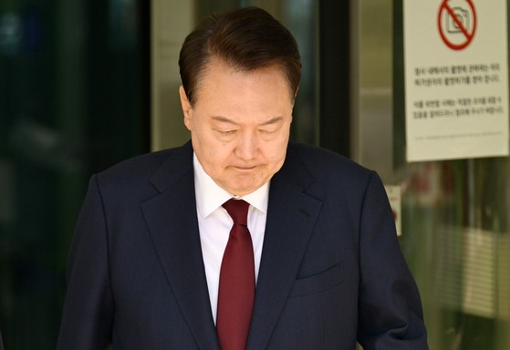 <b>수방사</b> 전 <b>부관</b> "尹, 사령관에 '두번 세번 계엄하면 된다' 했다"