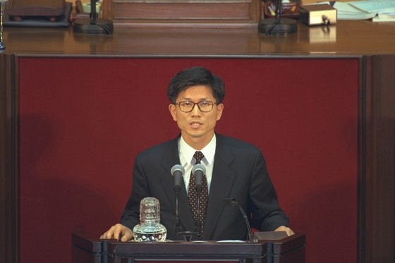 "야 김문수, 너만 잘났냐?" 75억 더 따낸 '독종 김결식' [<b>대선</b>주자 탐구...