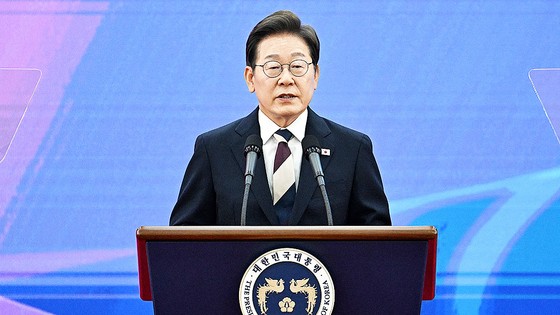 [단독]<b>대통령실</b>, 재정기획관 신설…기재부 '예산 칼질' 견제한다