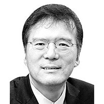 [시론] ‘반통령’아닌 국민 모두의 대통령 되려면