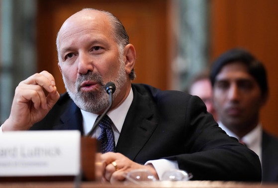 삼성·SK 겨냥?…러트닉 “너무 후한 반도체 보조금, 4%가 적당”