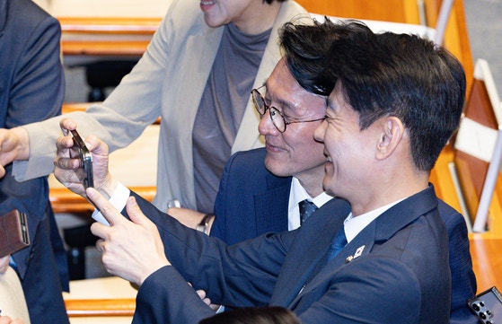 김민석 “지금은 제2 IMF 같은 상황…민생·통합 매일 새기겠다”