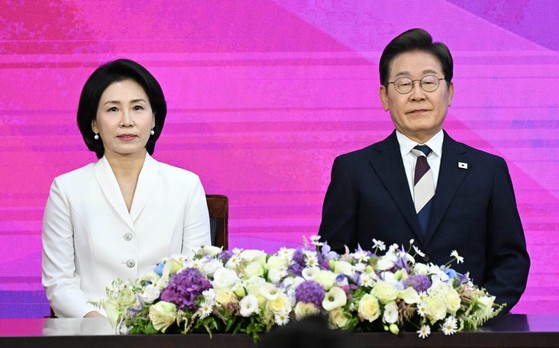 이재명 대통령과 김혜경 여사가 지난 4일 서울 여의도 국회에서 열린 제21대 대통령 취임선서에 자리해 있다. 임현동 기자