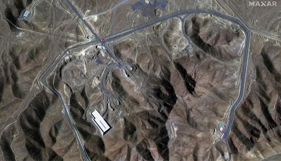 지난 19일(현지시간) 위성사진 업체 막사테크놀로지가 촬영한 이란 포르도 핵시설. [AFP=연합뉴스]