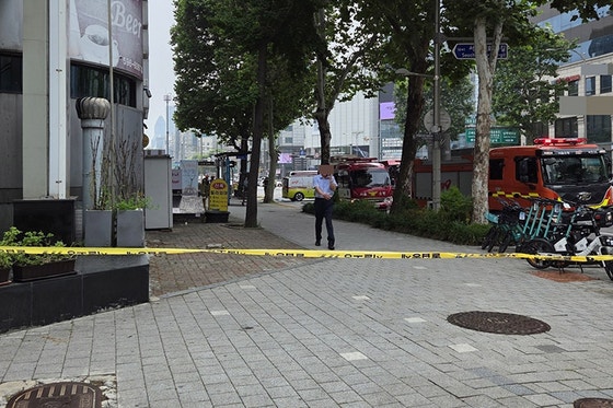 [속보] <b>교대역 가스 누출</b>로 일대 통제…"진공상태 조치"