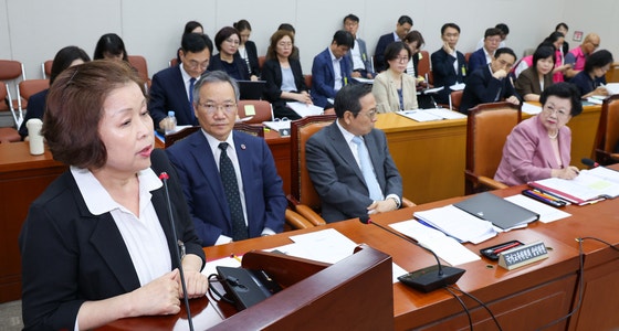 교육부 간부 "<b>대통령실</b>서 <b>리박스쿨</b> 관련단체 챙겨달라 <b>압력</b>"