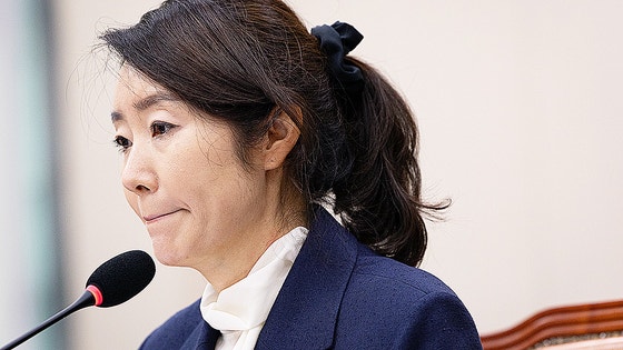 '갑질 논란' 강선우 결국 <b>사퇴</b> "국민께 사죄, 李대통령께 죄송"