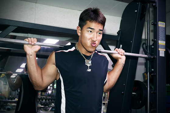 ‘괴력의 교타자’ KT <b>안현민</b>, <b>7월</b> 월간 <b>MVP</b> 수상