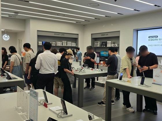 지난 11일 서울 영등포구 여의도 IFC몰에 위치한 샤오미코리아의 직영 매장. 이가람 기자