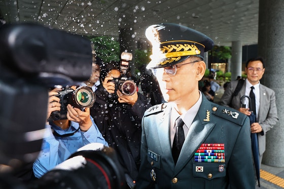 [단독] <b>무인기</b> 평양침투 즈음, <b>합참</b><b>본부장</b>·드론사령관 100회 통화