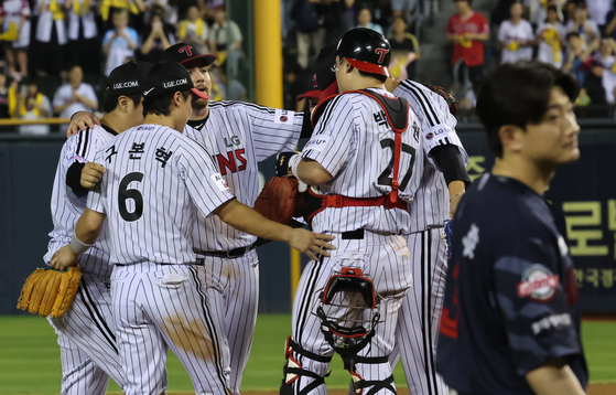 6-0 못 지킨 롯데, 5연패 늪의 한화…3강 판세 흔들린다