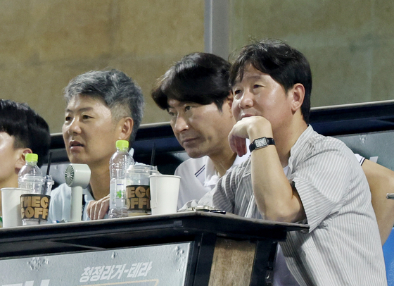 미국 다녀온 류지현 감독, 이제는 전국일주중