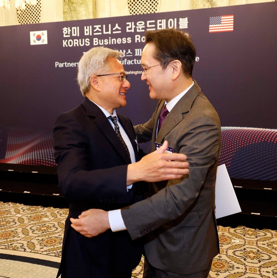 보잉 103대 구매, 미국에 로봇공장…1500억 달러 추가투자