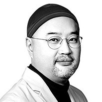 [김창우의 시선] 재주는 정부가 넘고 돈은 포털이 번다