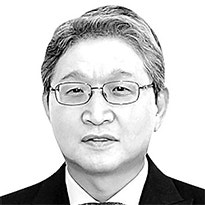 [시론] 기술패권 경쟁 시대엔 ‘자원 영토’ 넓혀야