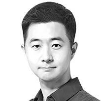 [노트북을 열며] 하이브리드의 덫