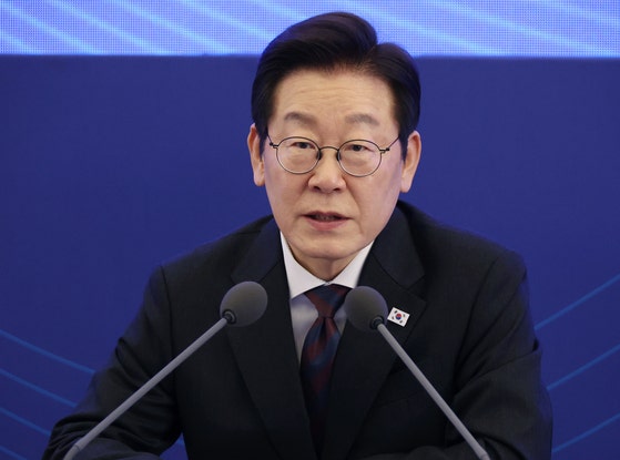 손기술 배우려면 CCTV로 찍어야 하는데…'공장 AI' 뜻밖 난제