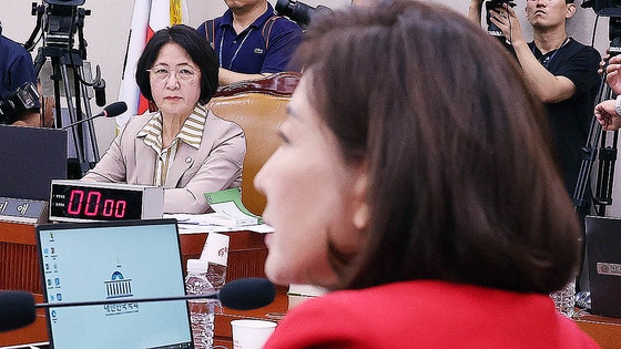 법사위, <b>나경원 간사</b> 선임 <b>부결</b>…野 "전례 없는 표결" 반발