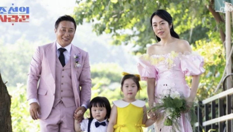 50세 <b>김병만</b>, 아이 둘 낳은 연인과 <b>재혼</b>…"더는 숨지 않겠다"