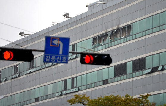 국정자원 화재로 공공 시스템 <b>먹통</b>…일부 복구했지만, 정부 비상대응 체...