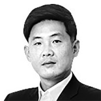 [글로벌 아이] ‘막장 국가’와 ‘무법 국가’를 상대하는 법