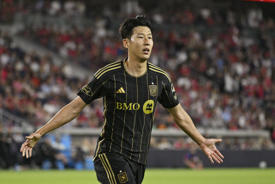 '4경기 연속골' <b>손흥민</b>, <b>MLS</b> 매치데이 37 '베스트 11' 선정