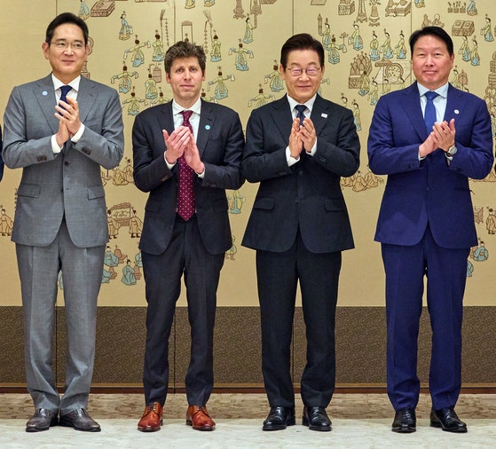 삼성·SK, 스타게이트에 HBM 공급한다