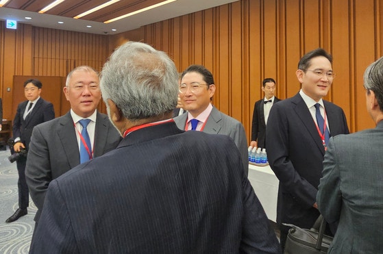 [사진] 주요 총수들, 도쿄서 ‘한·미·일 경제대화’