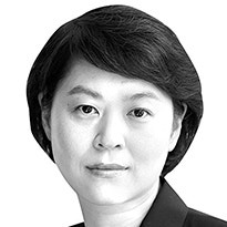 [최순화의 마켓&마케팅] 라이벌은 맞수이자 동반자…싸우면서 함께 큰다