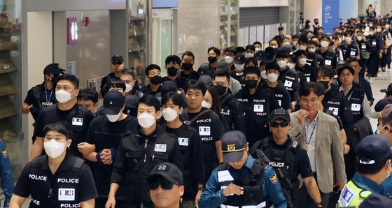 한국인 160만명 몰리는 다낭도 비었다, 재외공관장 42곳 공석