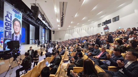 "선거 끝나니 당 연락 끊기더라" 헌신짝 된 헌신 당원들 [유권자 25% 당원시대]
