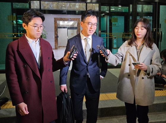 [속보] <b>구자현</b> 신임 대검차장 "<b>검찰</b>조직 <b>안정화</b>·본연 책무수행 최우선...