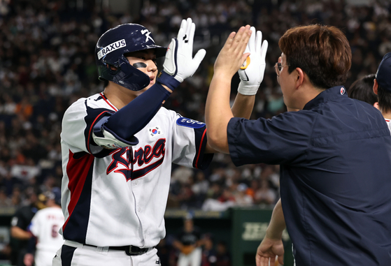 야구 한일전 극적 무승부…김주원 9회말 투아웃 동점포