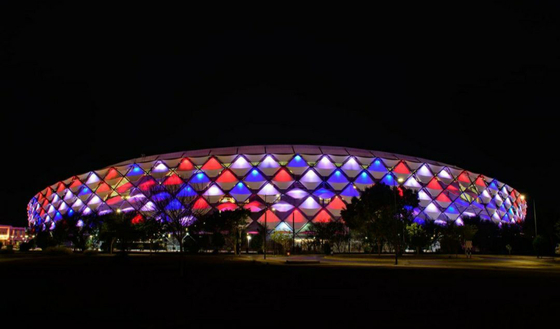 이재명 대통령의 UAE 국빈 방문과 관련해 18일 김남준 대변인이 UAE 측이 밤에 애드녹, 무바달라, ADGM 등 아부다비의 주요 랜드마크 건물 외벽에 태극기 조명을 점등해 이재명 대통령의 UAE 국빈 방문에 대한