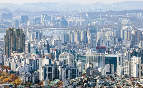 상승 둔화 하락…10∙15 규제 한달, 집값 통계 제각각 왜