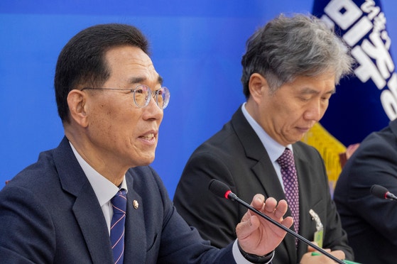 당정, 연내 <b>임금체불</b>죄 처벌 강화 추진..."징역 3년서 5년으로"