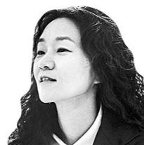 [김성중의 행복한 북카페] 디지털의 연옥을 돌파하려면