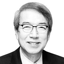 [정운찬 칼럼] 법과 제도가 흔들리면 경제와 희망이 흔들린다