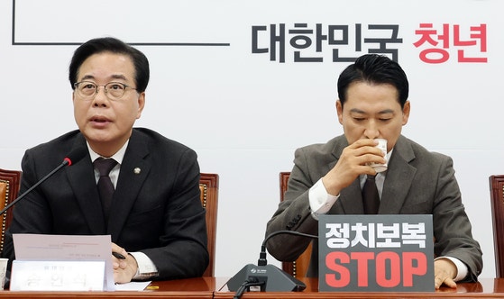 송언석, <b>이준석</b> '<b>통일교 특검</b>' 제안에 "적극 환영"