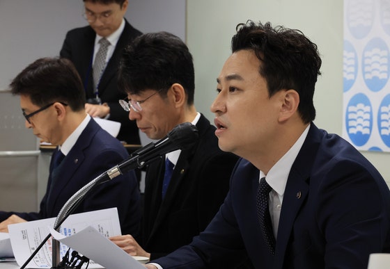 11일 서울 중구 바비엥2 교육센터에서 강주호 한국교원단체총연합회 회장이 교원 정치기본권 보장과 관련해 말하고 있다.연합뉴스